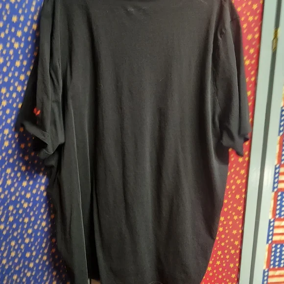 **PUMA Men's Black Graphic Logo T-Shirt** - Picture 5 of 5